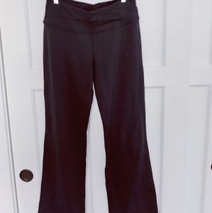 Lululemon yoga pants